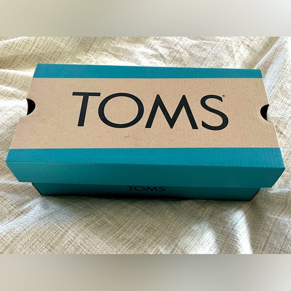 NWT Rose gold glitter Toms Alpargatas size 6.5, pristine! - Picture 12 of 12